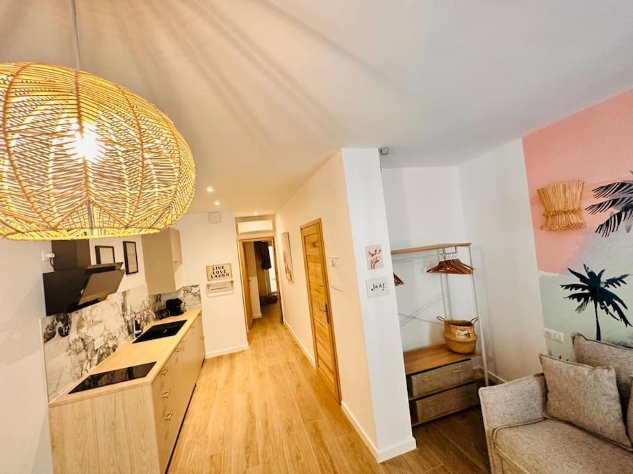 Les Appartements De Nana 2 - T2 Hypercentre, Rue Meynadier, Palais & Plage, Clim, Wifi Cannes Extérieur photo