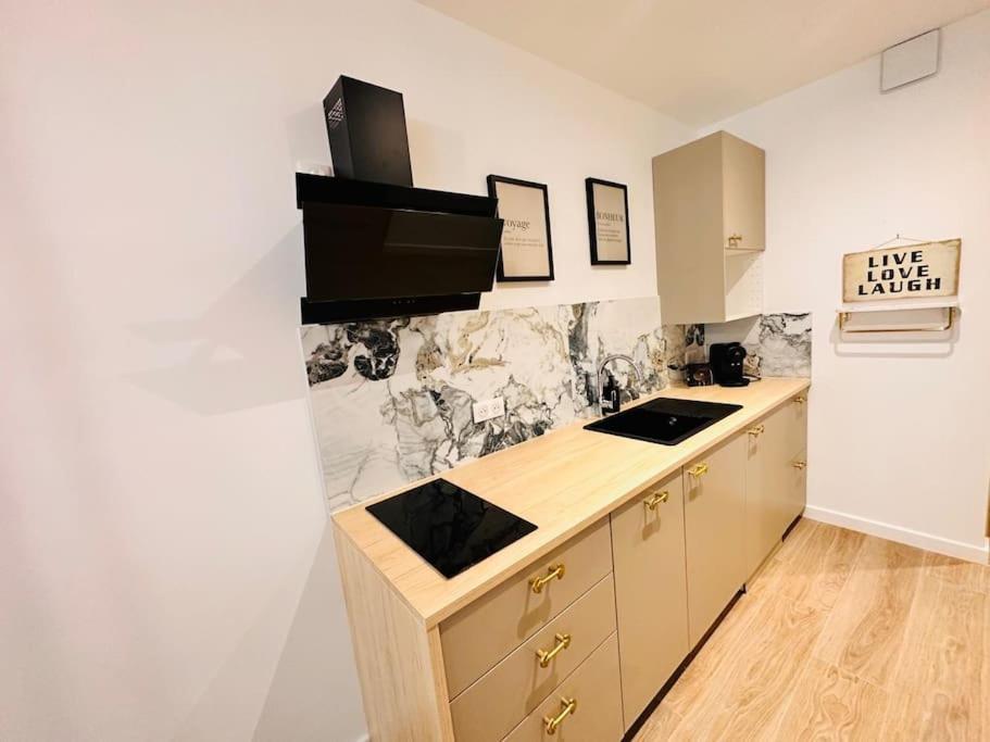 Les Appartements De Nana 2 - T2 Hypercentre, Rue Meynadier, Palais & Plage, Clim, Wifi Cannes Extérieur photo